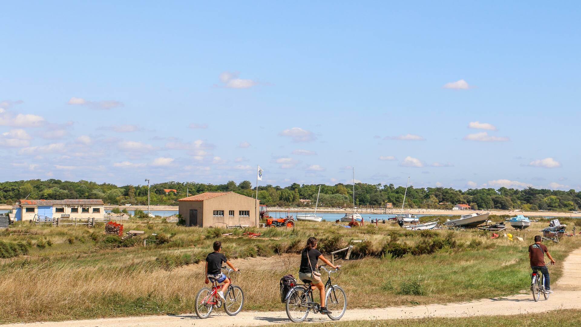 A vélo sur l'île d'Aix © J.Paulet