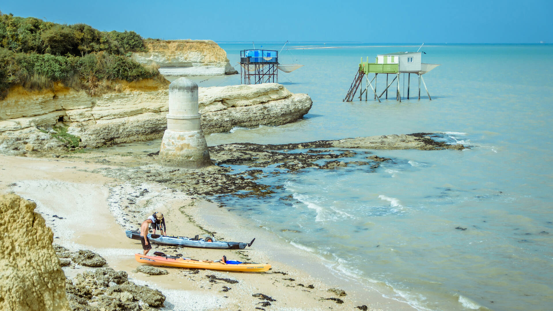 Offrez-vous une sortie en kayak dans un décor exceptionnel - © Laurent Pétillon
