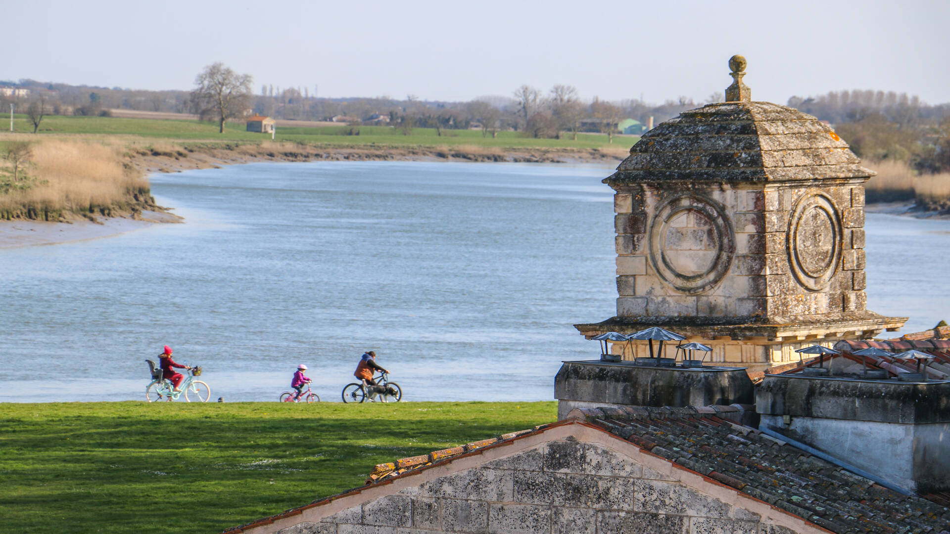 rochefort-ocean-rochefort-charente-velo © Julie Paulet