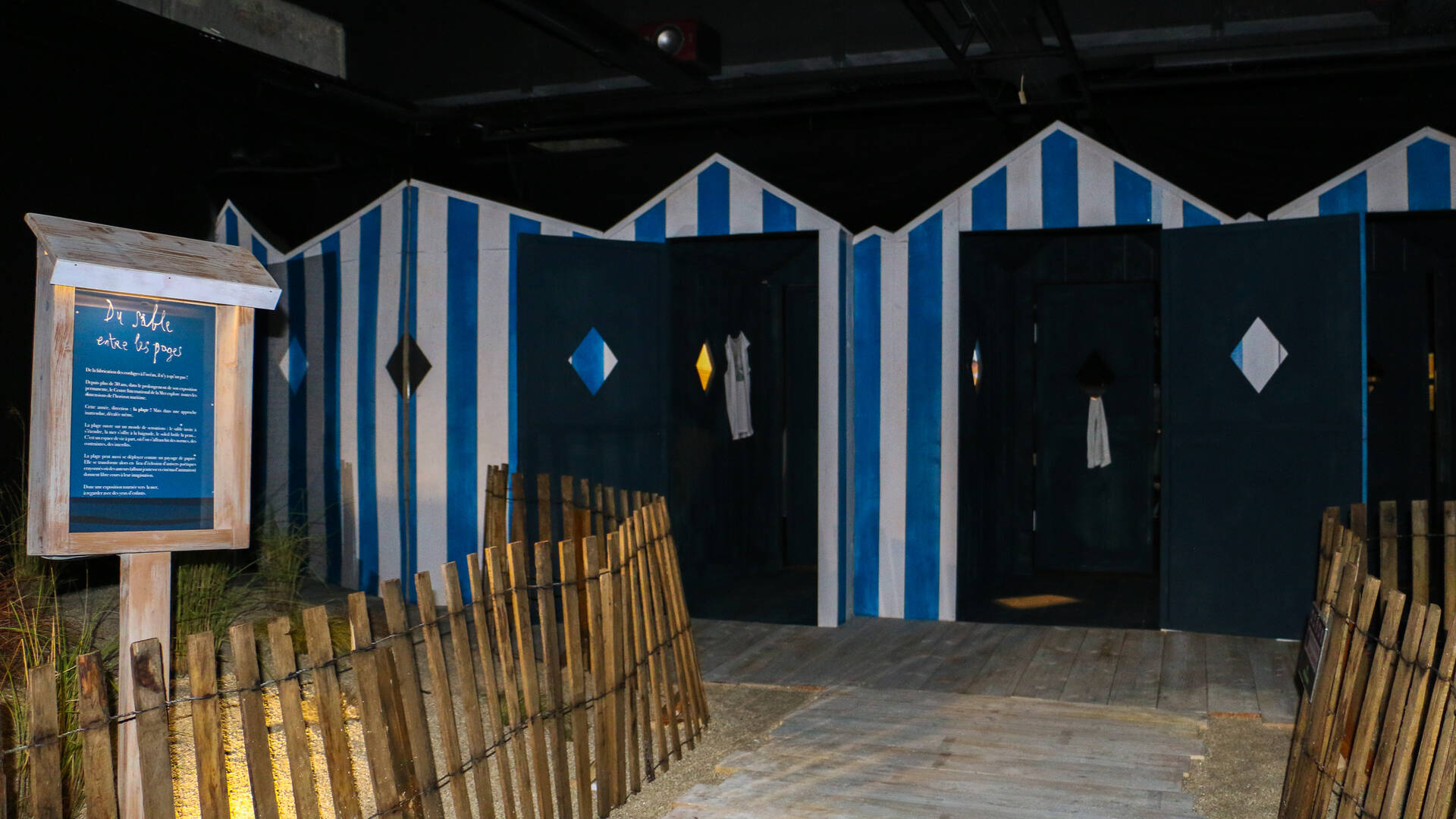 Exposition "Du sable entre les pages", la Corderie Royale, Rochefort Océan 