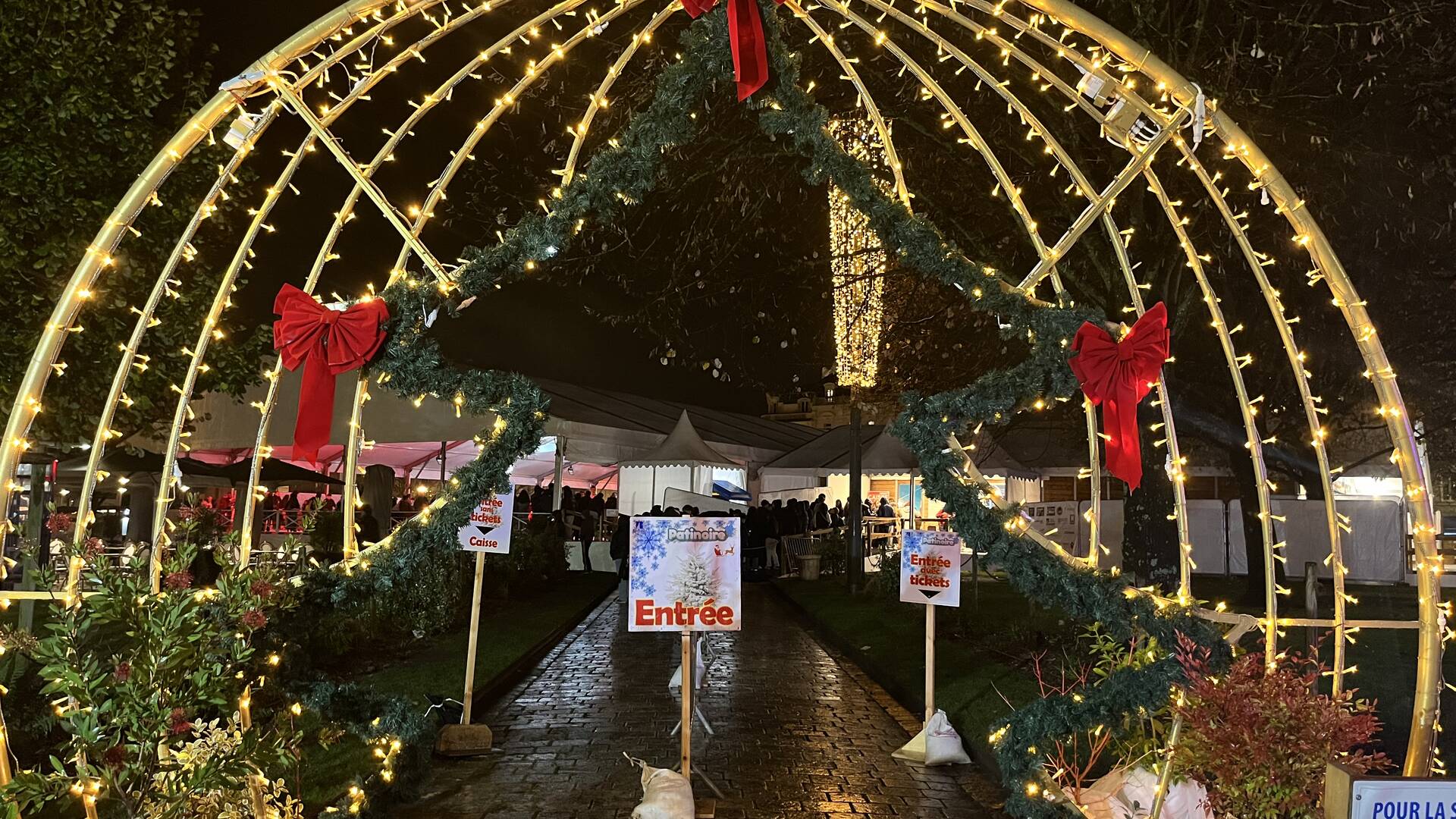 Illuminations Noël Rochefort 