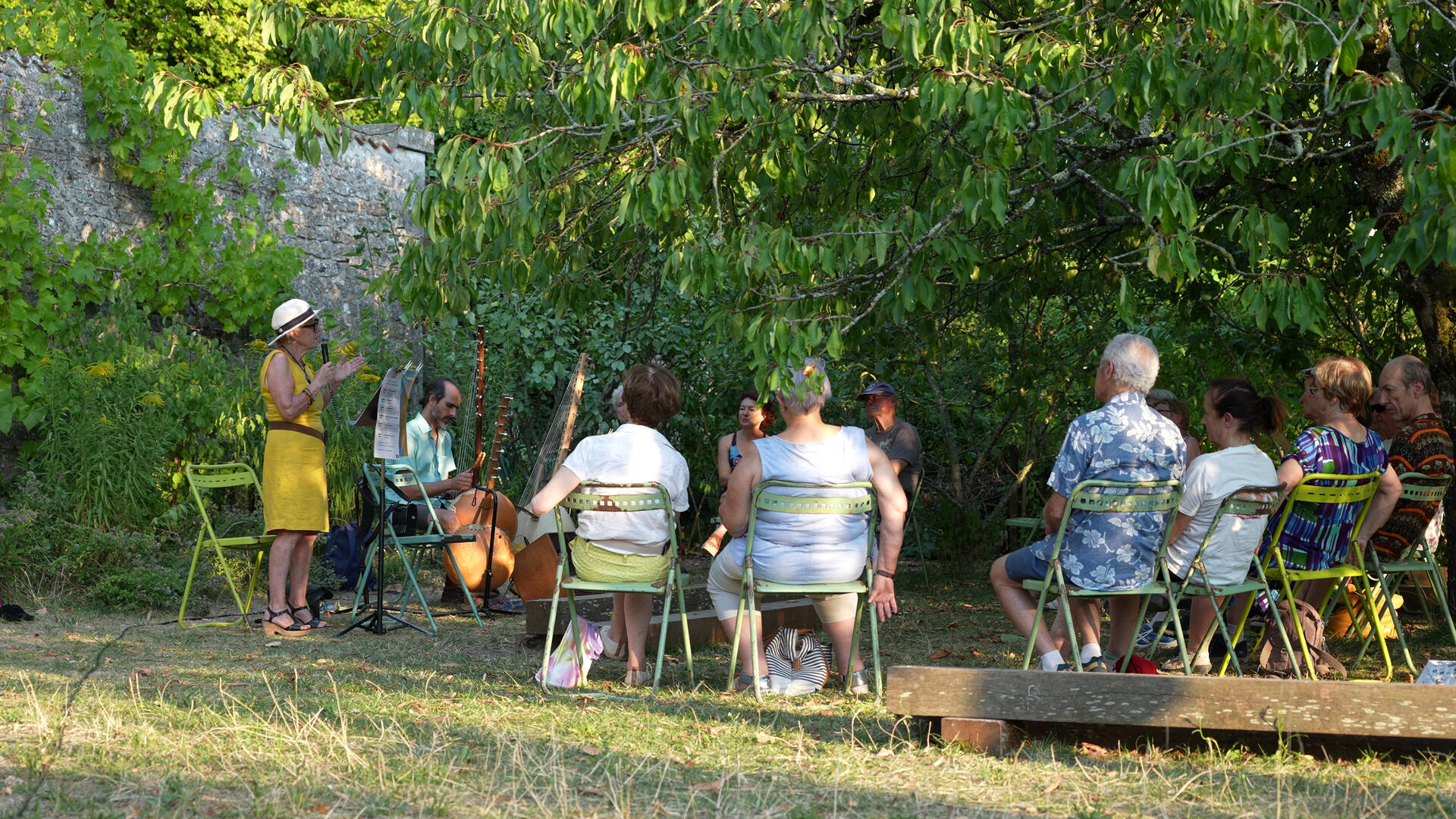 Lecture au potager