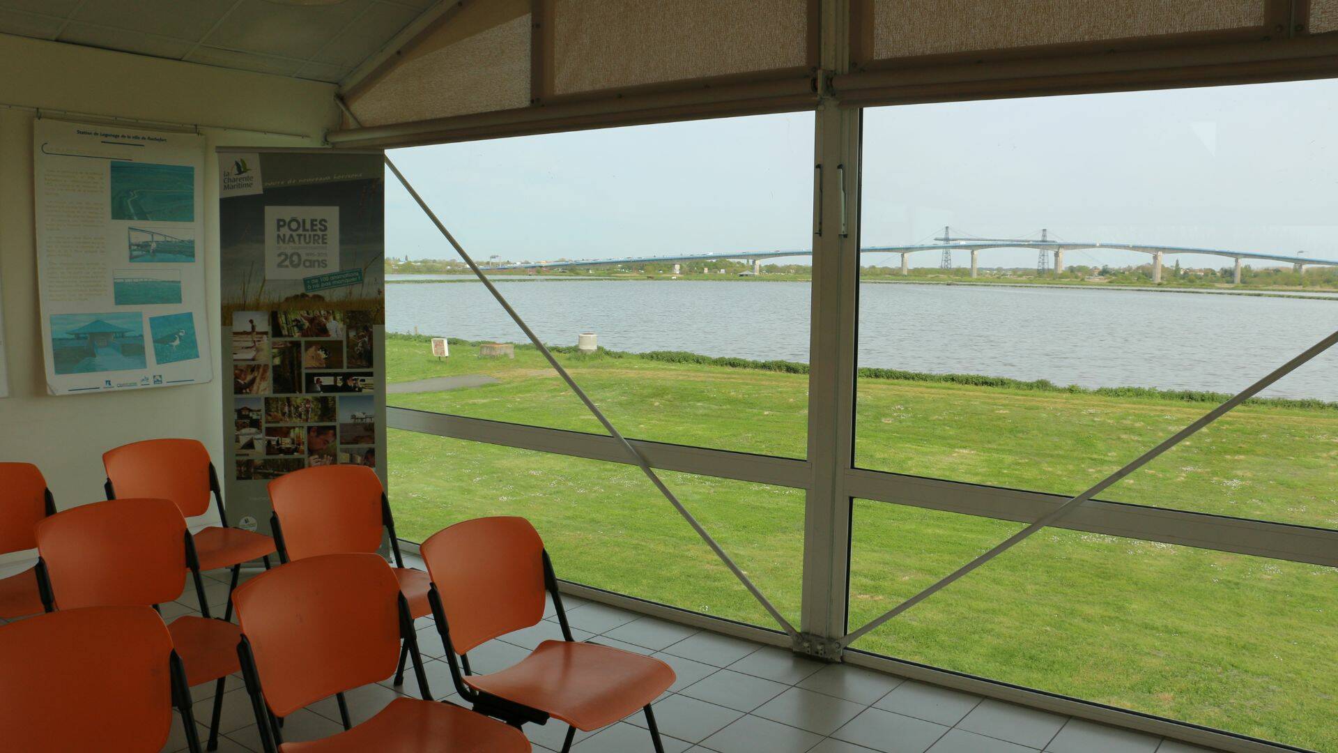 Vue panoramique depuis l'étage de la Station de Lagunage