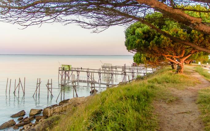 Die "Route des Carrelets" - Port-des-Barques