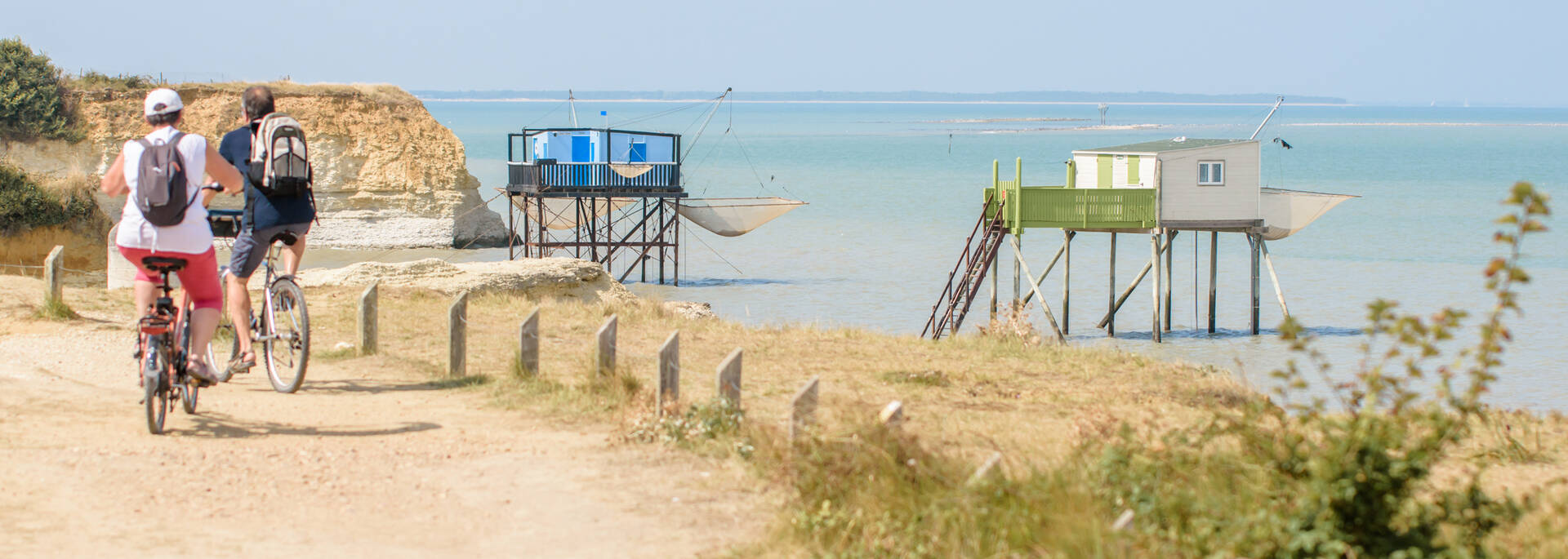 A bike ride with a view of the fishing huts