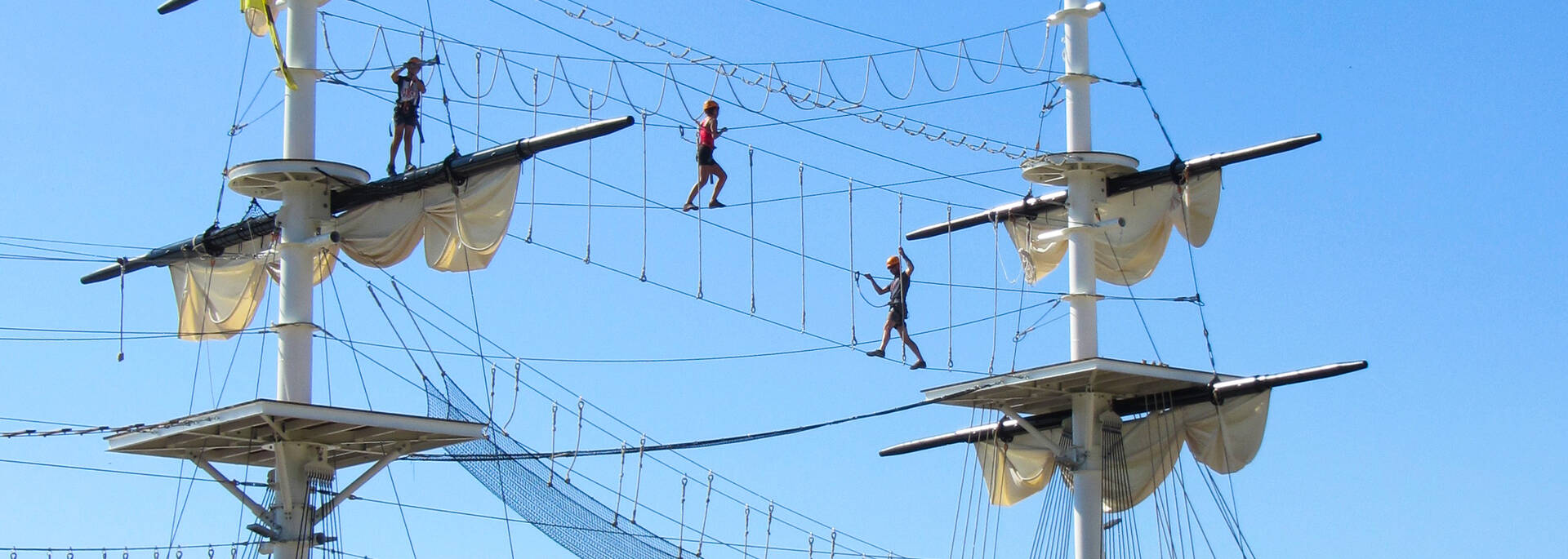 Grimpez comme un vrai gabier de L'Hermione à l'Accro-Mâts