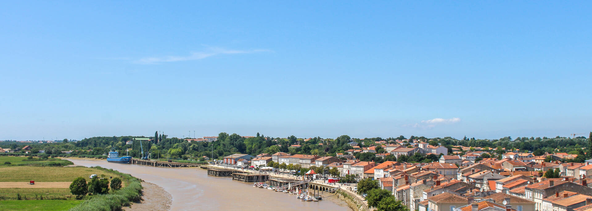 Les quais de Tonnay-Charente