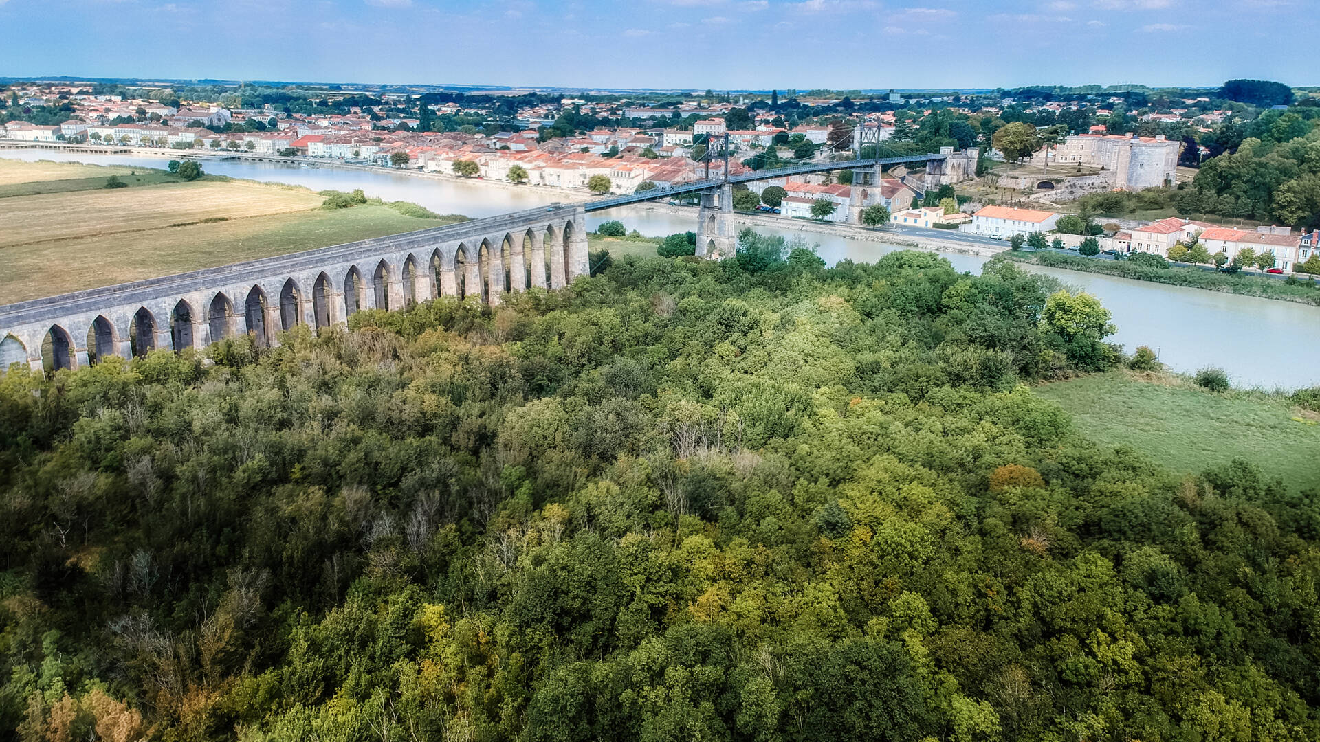 Vue aérienne de Tonnay-Charente