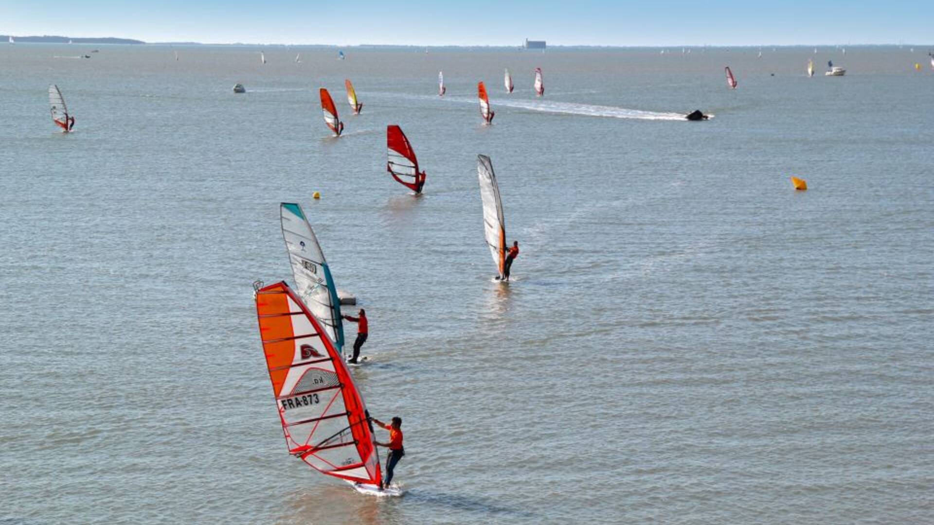 Raid de planches à voile à l’assaut du fort Boyard