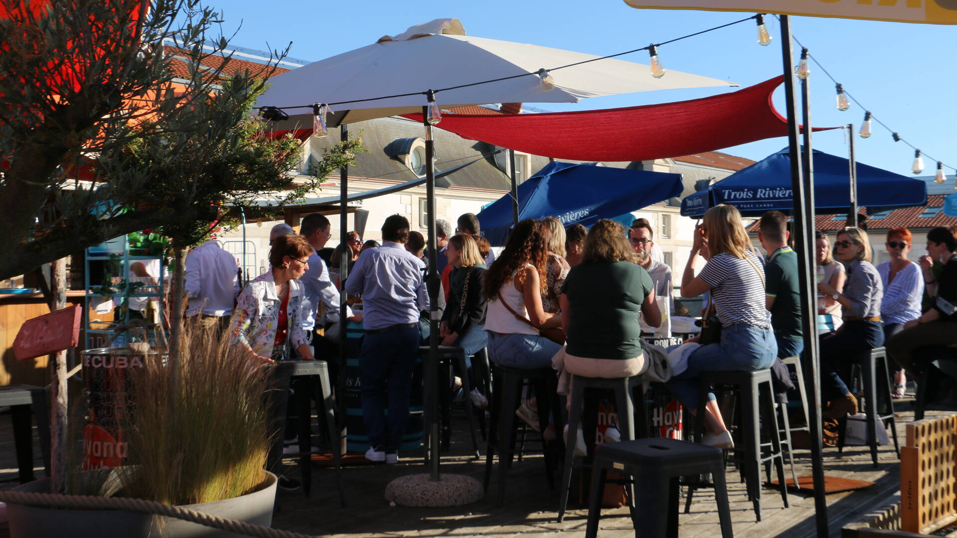 rochefort-ocean-rochefort-vivre[s]-rooftop-terrasse-groupe-seminaire-affaires © Manon Bernou