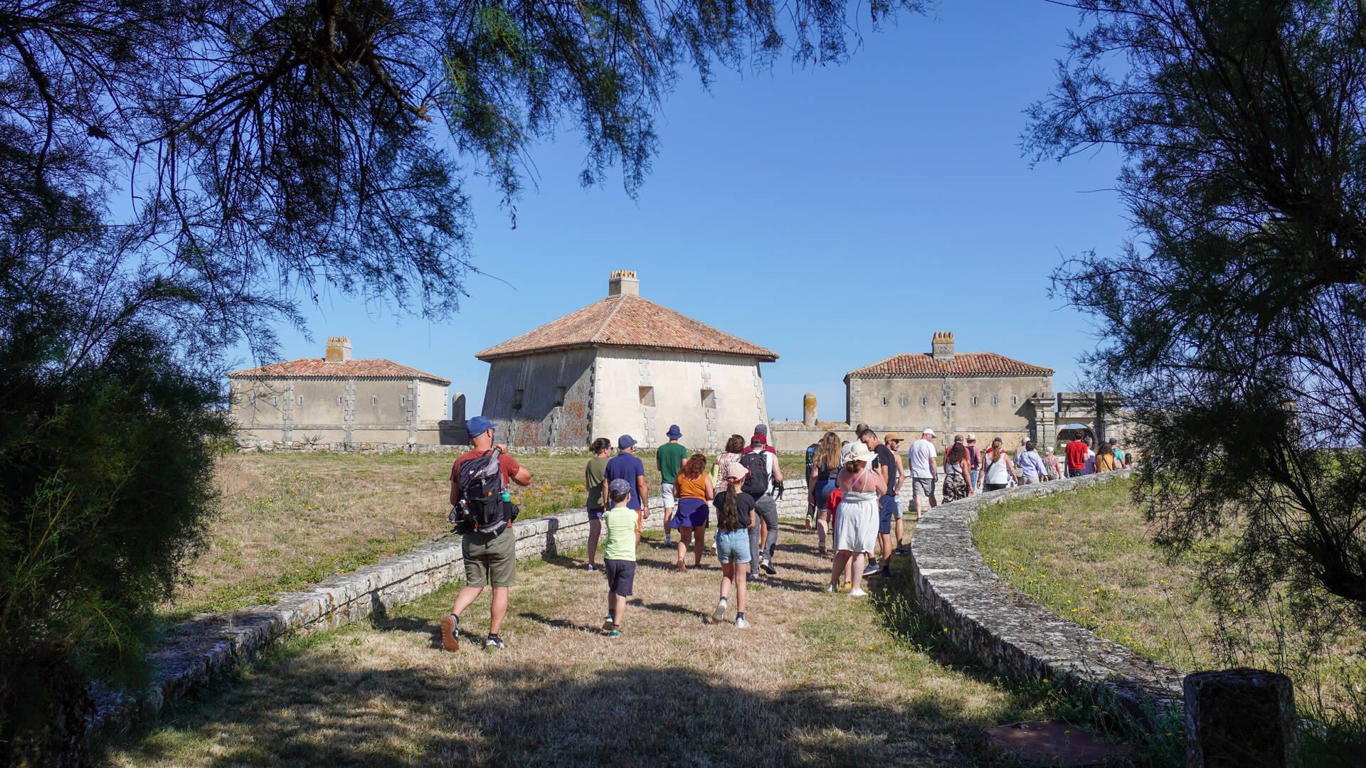 visite guidée saint nazaire sur charente fort lupin