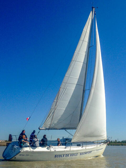 Nautisme, balade en voilier sur la Charente avec le Club Nautique Rochefortais, Rochefort Océan