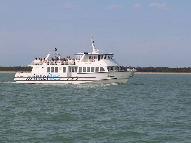 Bateau de croisière Inter Îles ©OTRO - Caroline Jarry