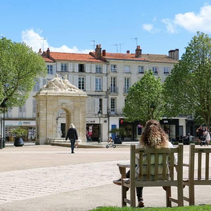 Fontaine place Colbert Rochefort © Caroline Jarry
