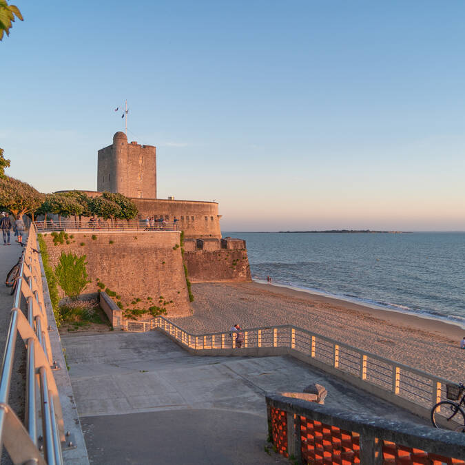 Le fort Vauban surplombant la grande plage de Fouras