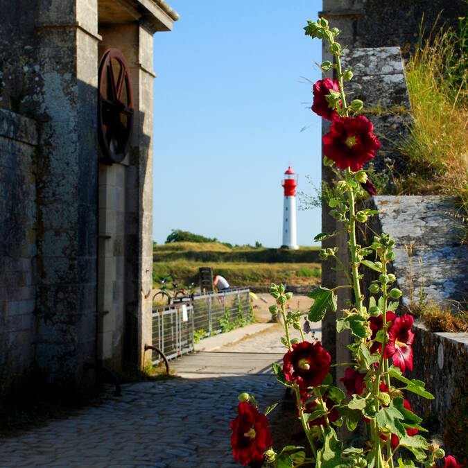 Passage fleuri de l'Île d'Aix