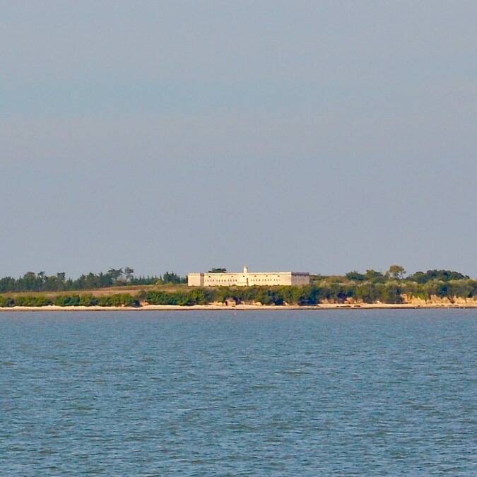 Nautisme, balade en voilier avec le Club Nautique Rochefortais vers l'île Madame, Rochefort Océan