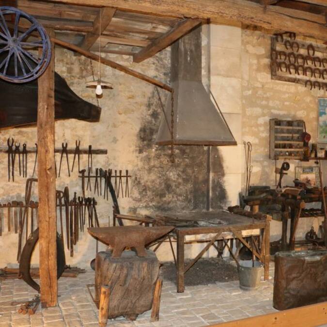 musée des commerces d'autrefois, forge