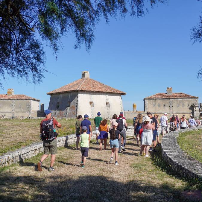 Visite guidée Fort Lupin © Manon Bernou