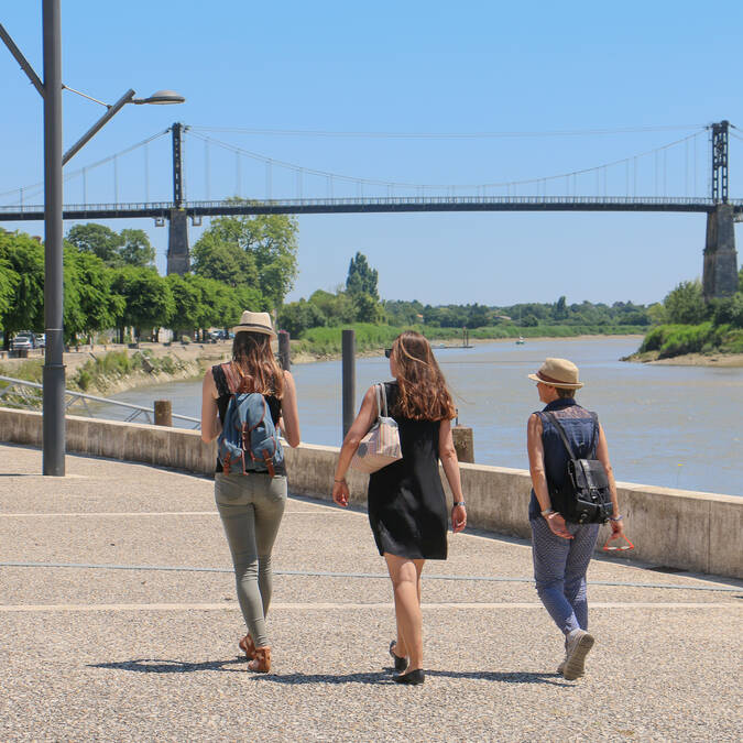 Les quais de Tonnay-Charente