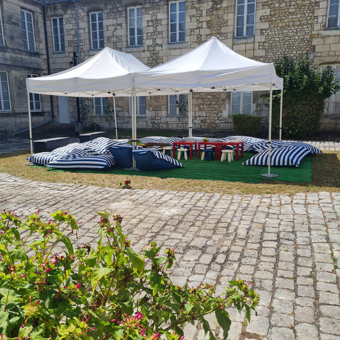 La cour du Musée National de la Marine 