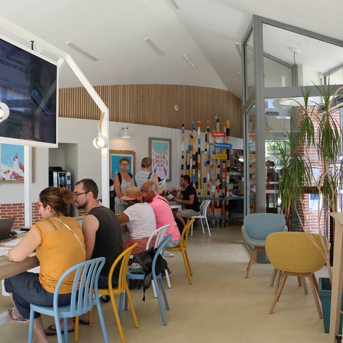 A warm welcome awaits you at the Rochefort Océan Tourist Office © OTRO - Charlène Félicité